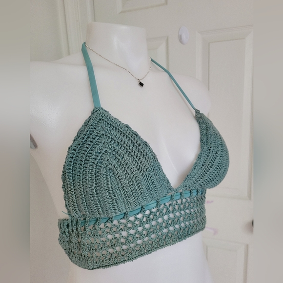 Green Crochet Halter Bikini Top - Picture 3 of 11